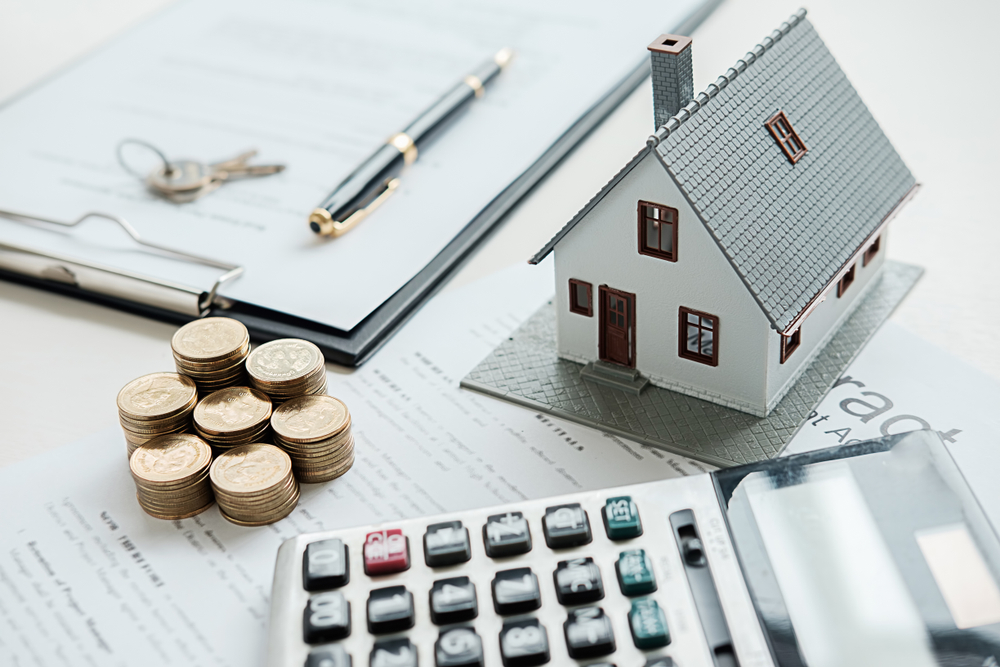 BNR anunta conditii mai dure de creditare din 2022. Cat creste avansul minim si de ce sa accesezi un credit imobiliar acum?