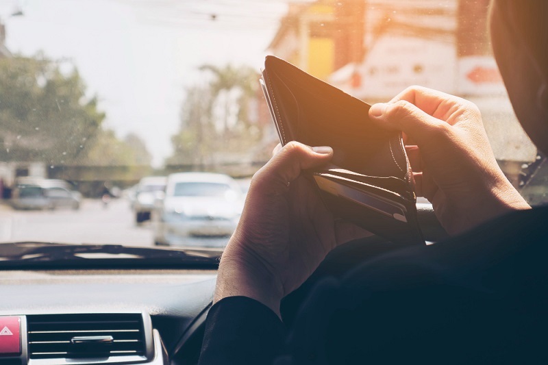 Te confrunti cu probleme financiare? Masina ta poate reprezenta solutia de salvare!