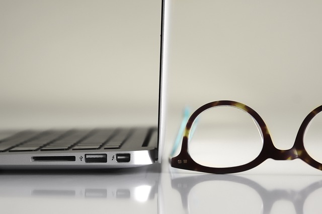 E-Factura in 2024: EXCEPTII de la transmiterea facturilor, termen limita si sanctiuni prevazute prin Legea 296/2023