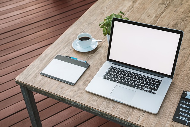 Ro e-Factura. Se pot acorda amenzi pentru facturile inregistrate care NU sunt in format XML?