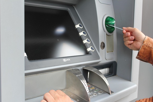 Plafon plati numerar in valuta: Ce e permis si ce nu in relatia cu partenerii externi