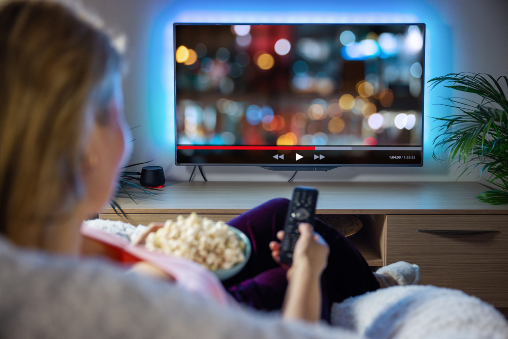 Cum sa iti conectezi telefonul la televizor? 6 sfaturi utile