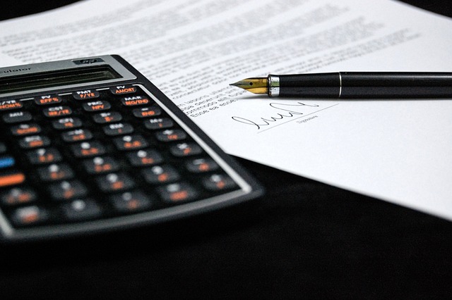 Impozit pe profit. Declari impozit pe trim. III in D100 sau D101 daca estimezi pierdere la finalul anului