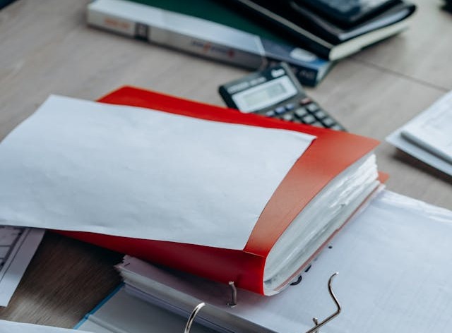 ANAF modifica regulile pentru operatorii cu produse accizabile cu risc fiscal ridicat. Doua noi proiecte de ordine comune ANAF-AVR