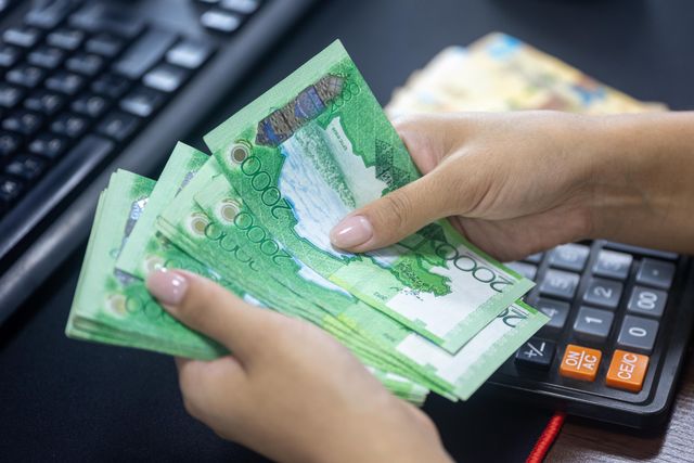 Cand veniturile din salarii obtinute din strainatate NU se declara in Romania?